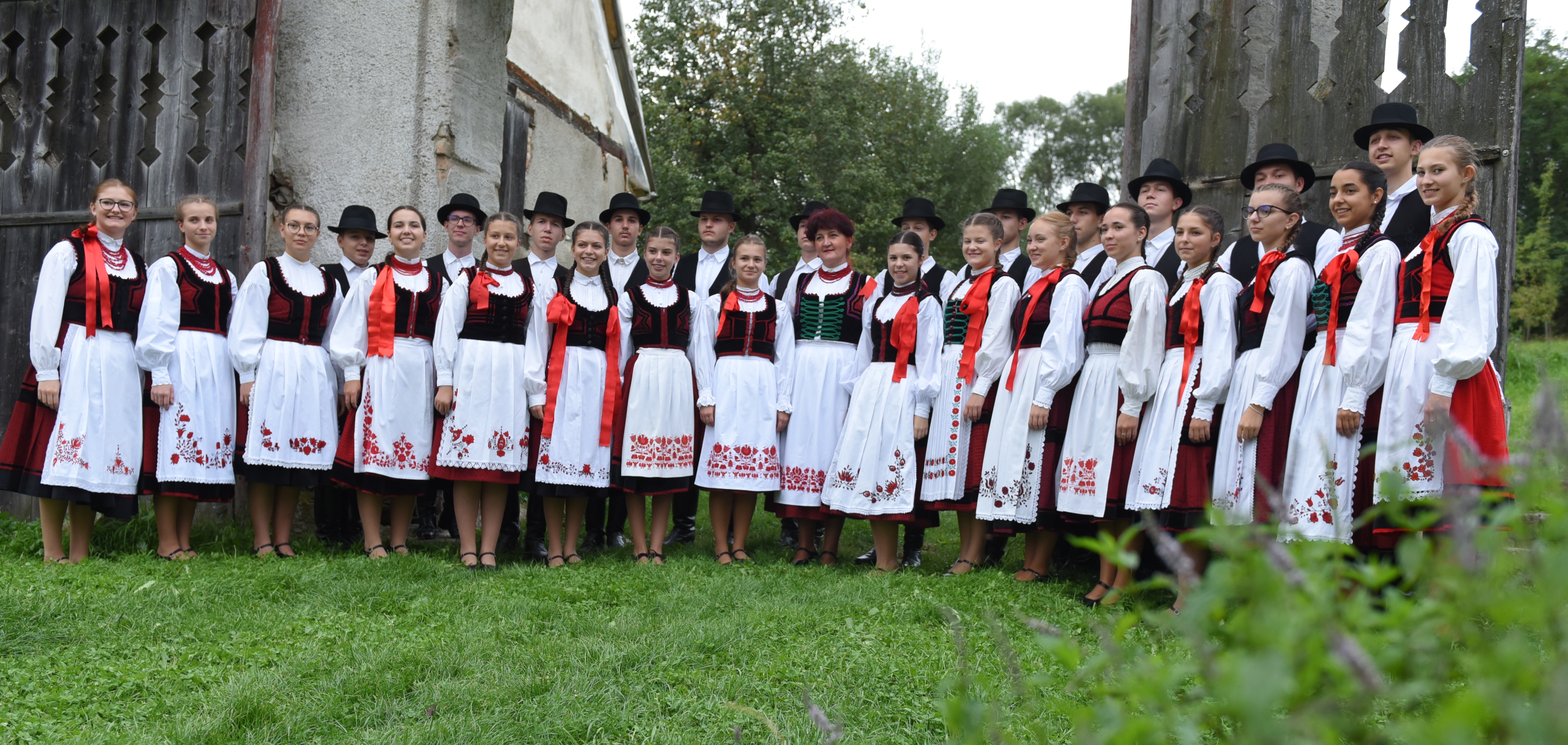 haladók